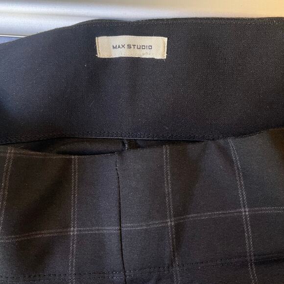 Max Studio Women Khaki Jeggings size 29 Black Plaid Tummy Control Stretch PullOn - Picture 8 of 11